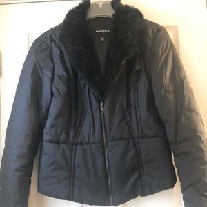Light weight puffer jacket
